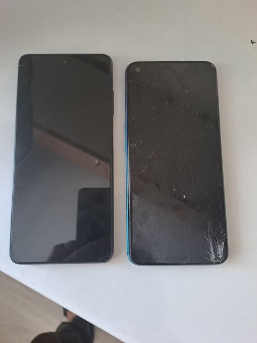 Продам телефоны на запчасти