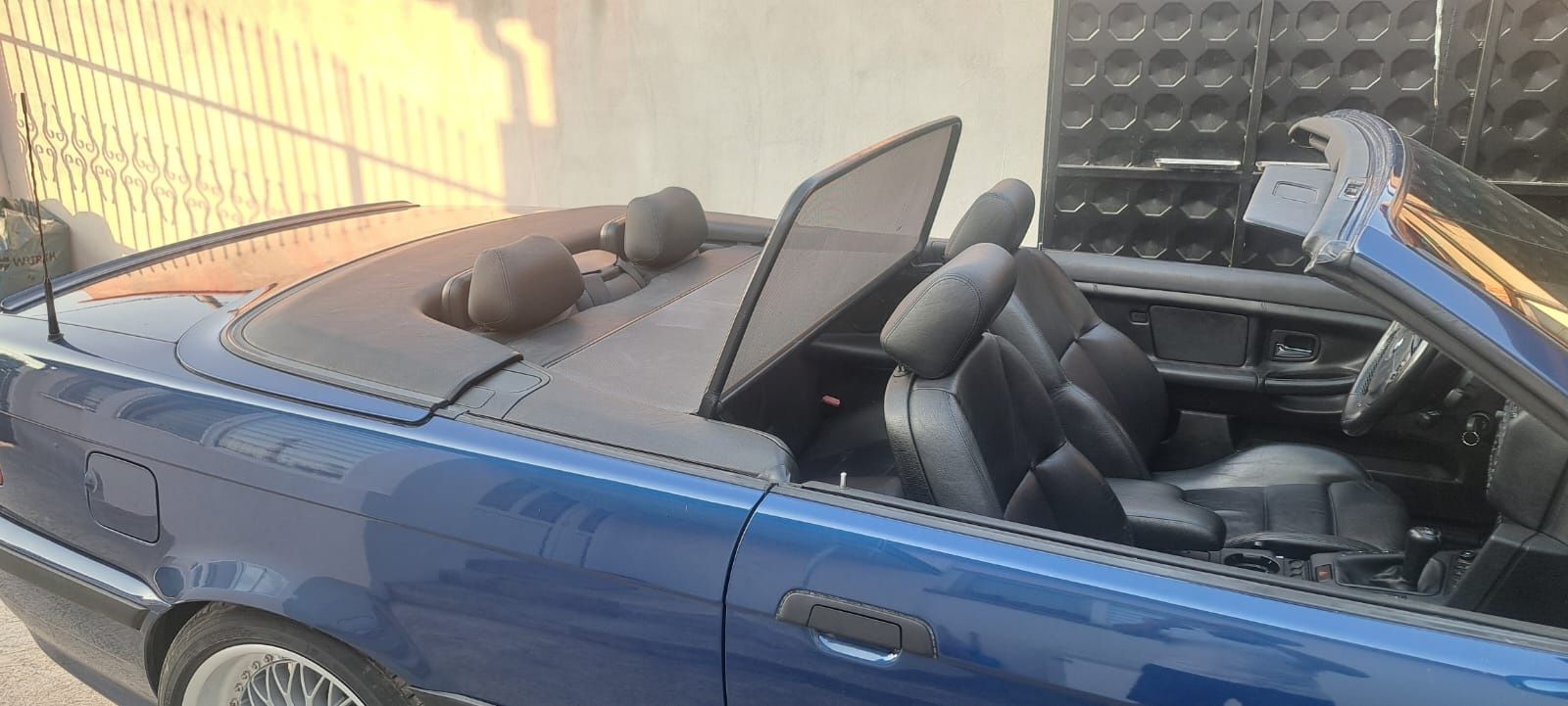 BMW E36 Cabrio Windschott