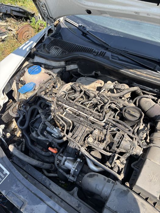Piese skoda octavia 2 facelift 1,6 tdi masina volan stanga