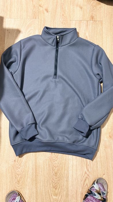 Продам теплые кофты