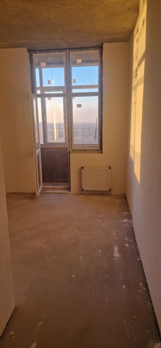 Продаётся Пластиковое окно с дверью (балконный блок). Отличное состоян