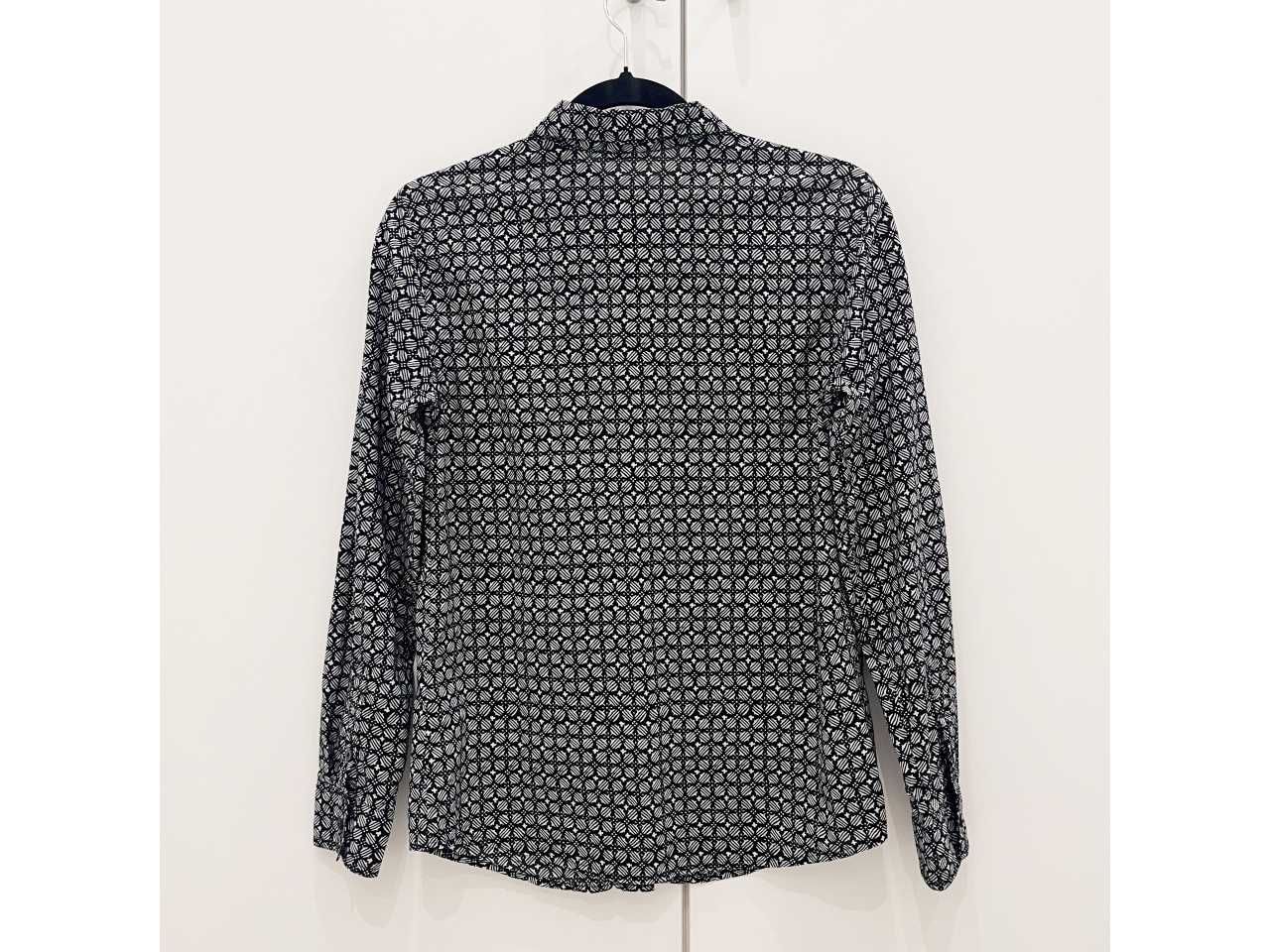 Риза Benetton XS - отлично състояние