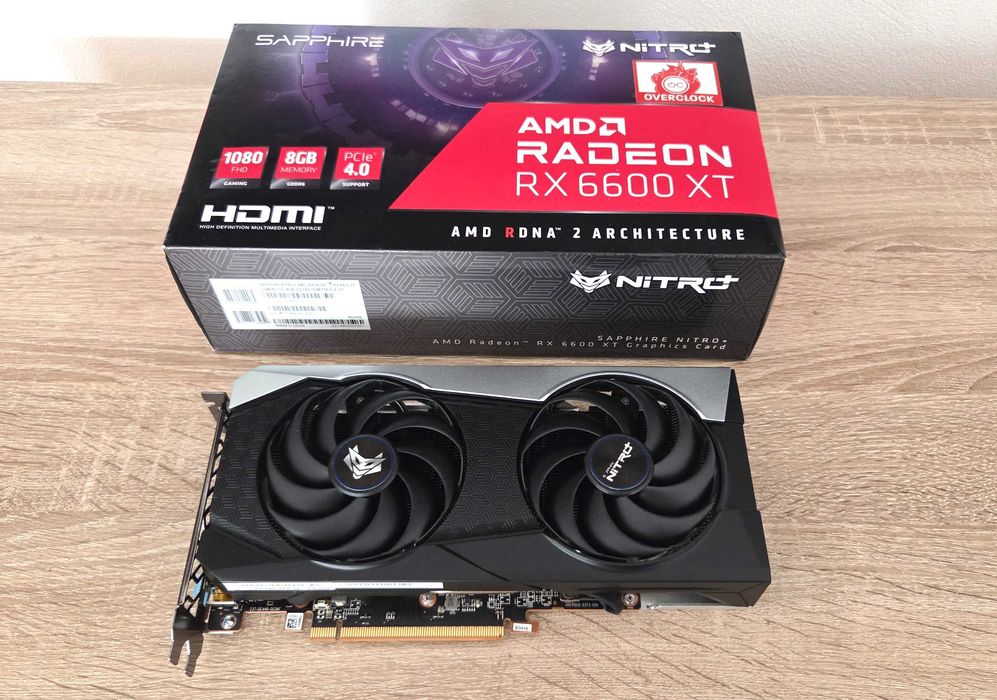 Placa video Sapphire Radeon™ RX 6600 XT NITRO+, 8GB GDDR6, 128-bit