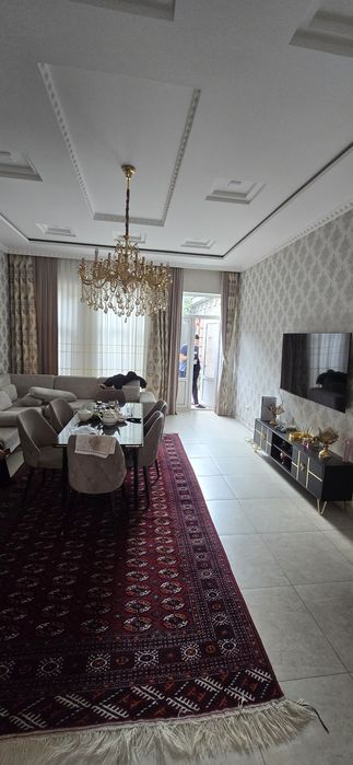 Yakkasaroy zakki vali 19 uy sotiladi