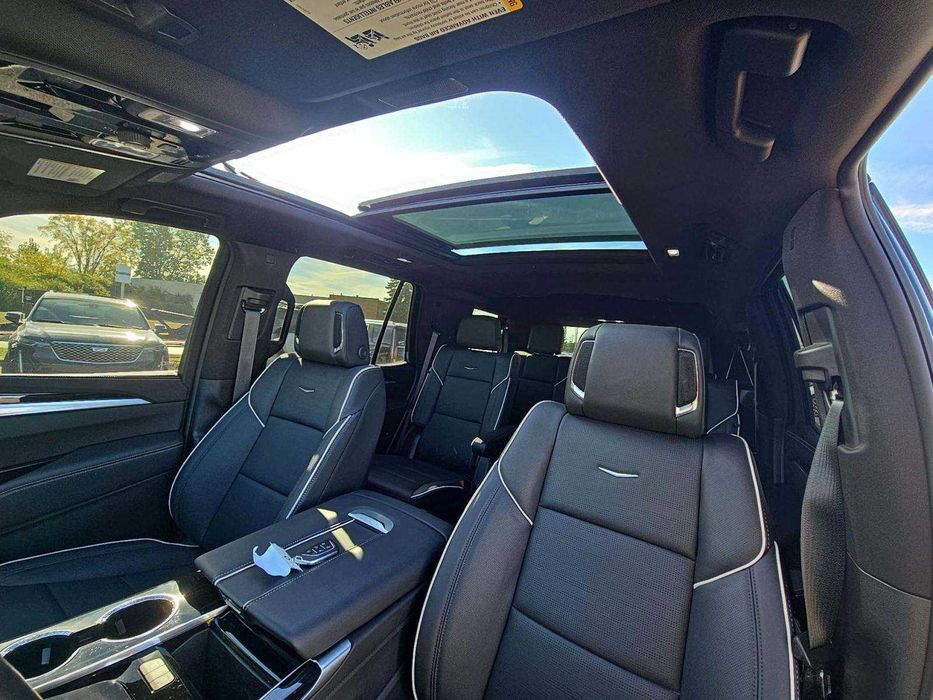 2025 Cadillac Escalade Sport