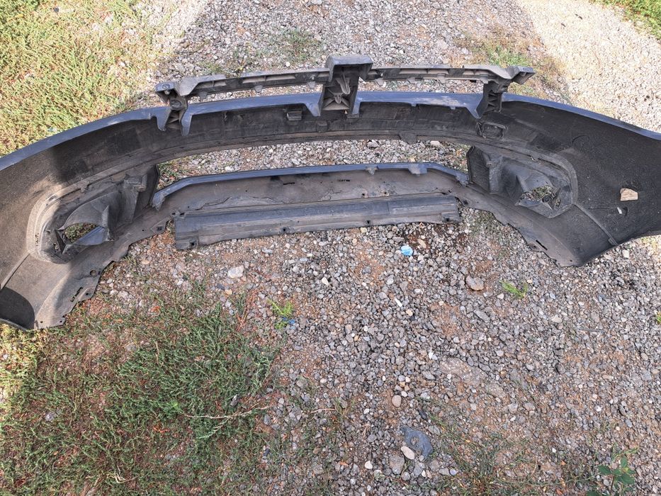 Bara fata Logan 2 facelift