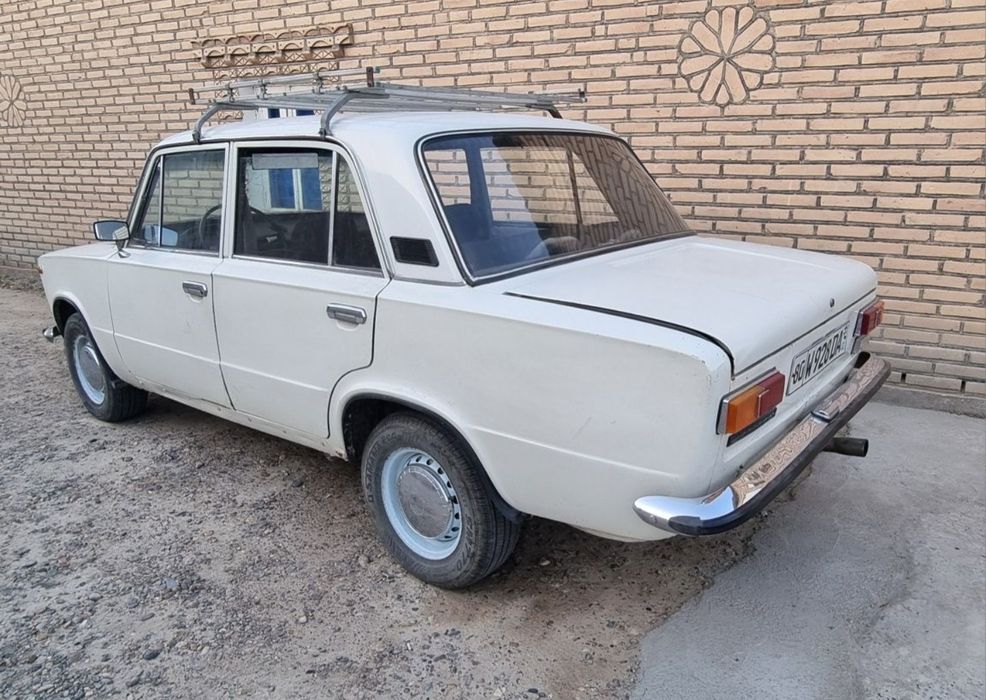 Жигули 011 85 йил бензин