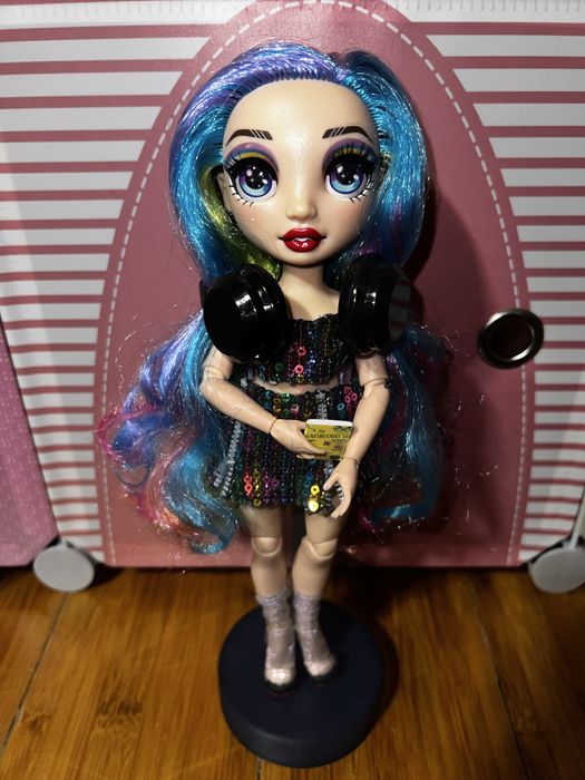 Papusi Rainbow High/ Junior High