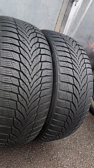 2бр. зимни гуми 225/50/18 Nexen Winguard Sport 2
7.2mm
dot22
Много доб