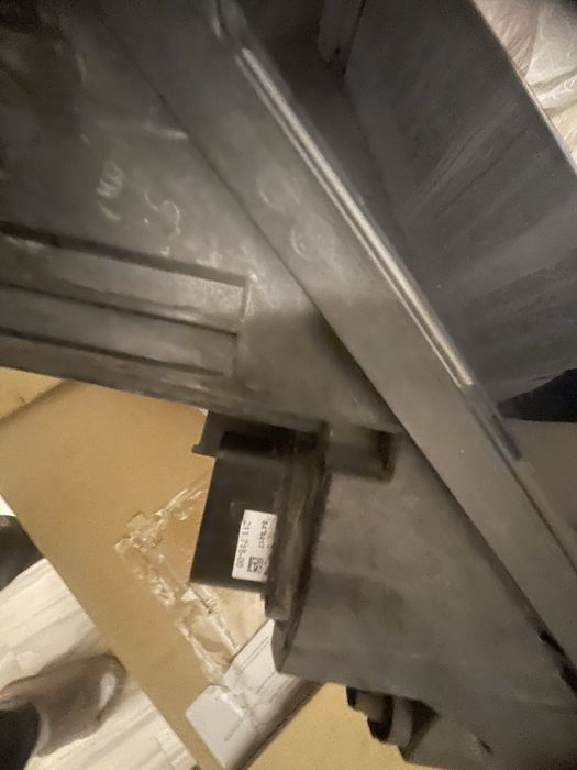 Оргинален ляв фаров за Голф 7.5