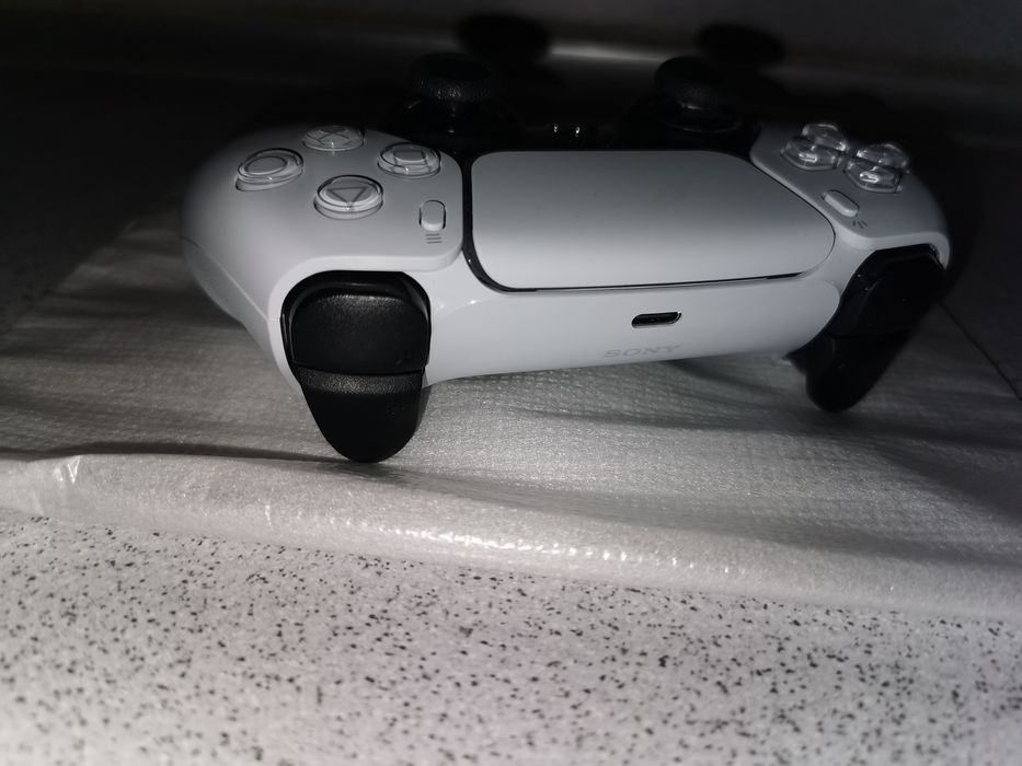 Dualsense controller ps5