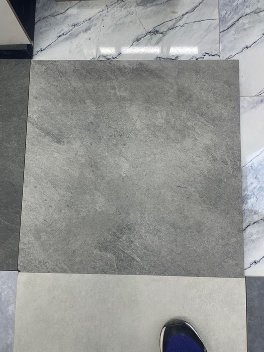 Местный кафель / mesniy keromagranit / kafel / uy