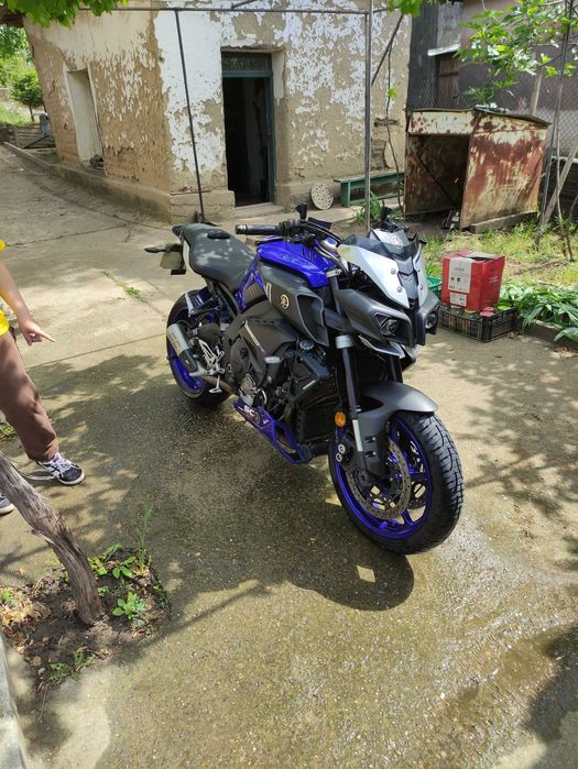 Yamaha mt-10 ,цяла  или за части