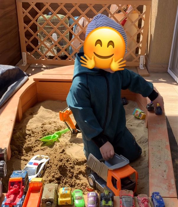 Barca cu nisip pentru copii ka curte