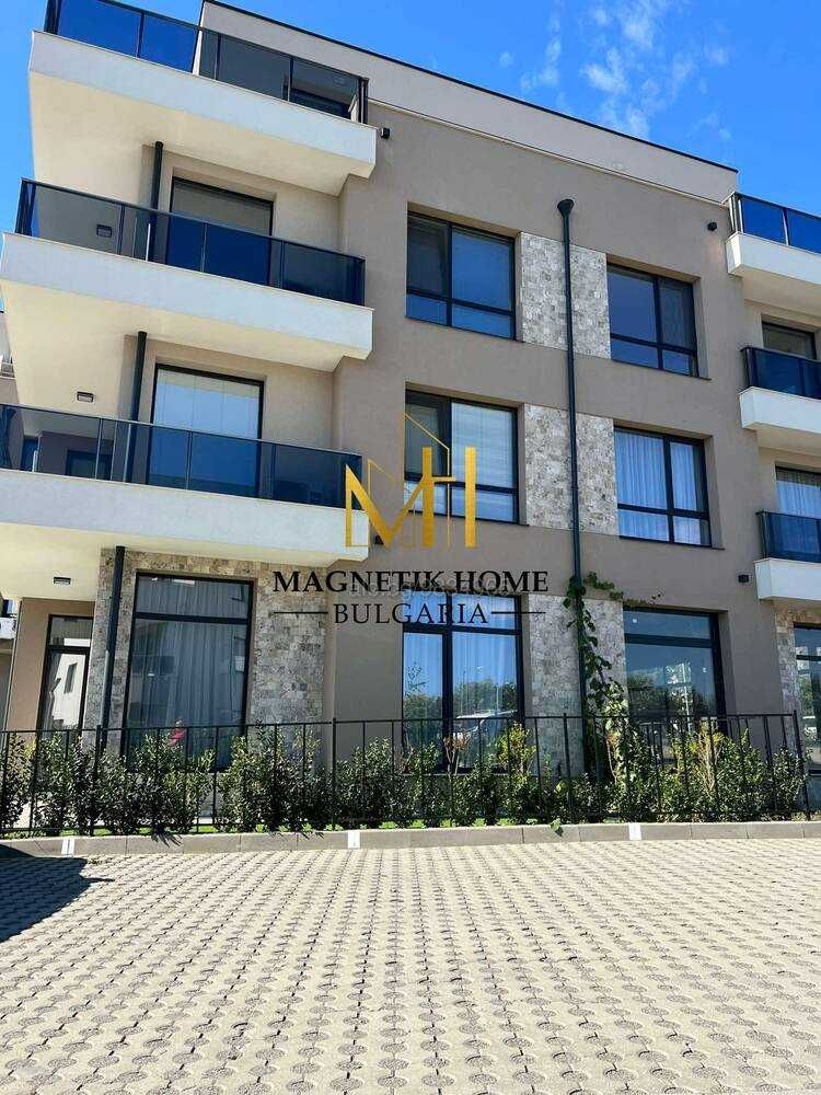 Дава се под наем Двустаен апартамент в Бургас, Сарафово - 65 кв.м за 459 € - Снимка #3