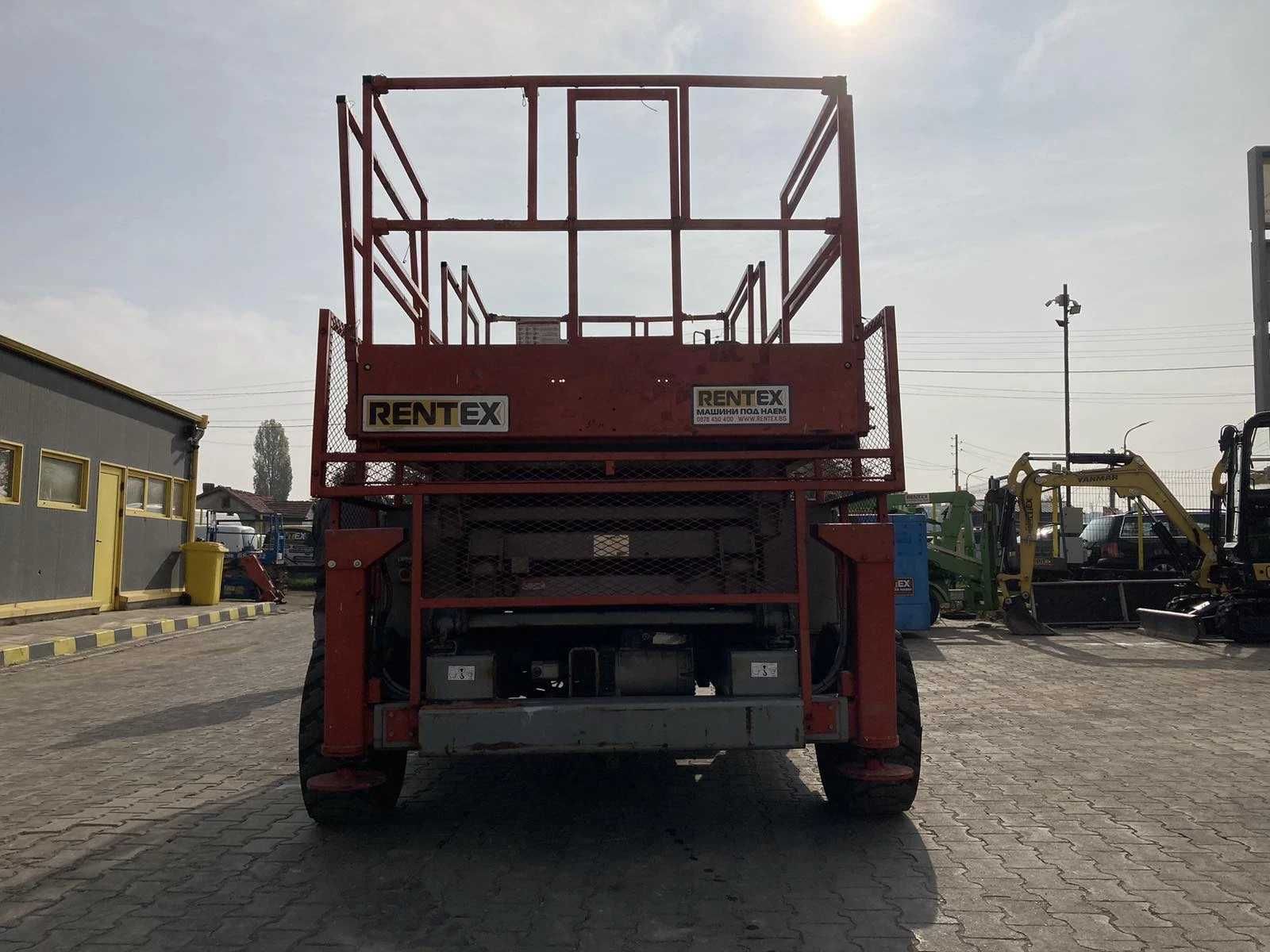 Автовишка Ножична Skyjack SJ8831 12м