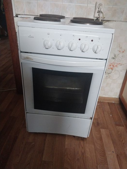 Продам электроплиту