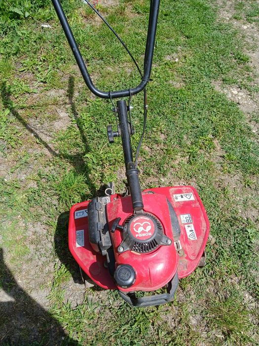 Vând motosapă  Honda