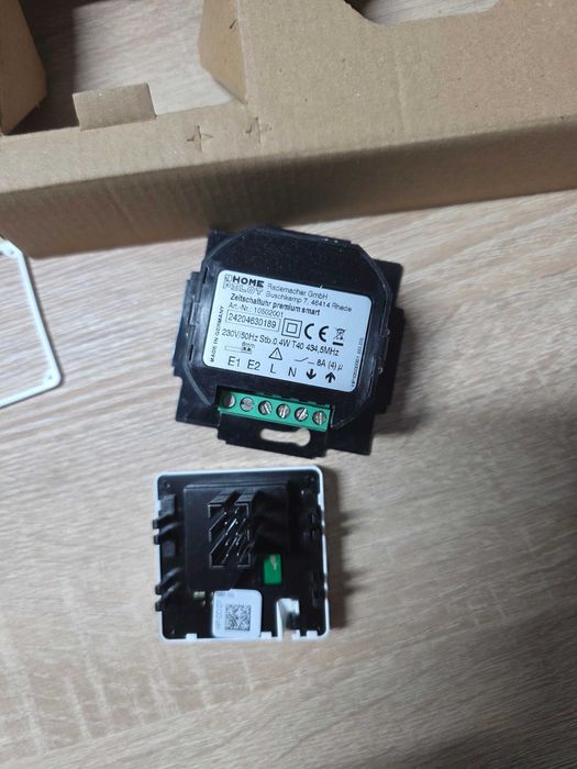 HOMEPILOT timer premium (white, for roller shutter motors)