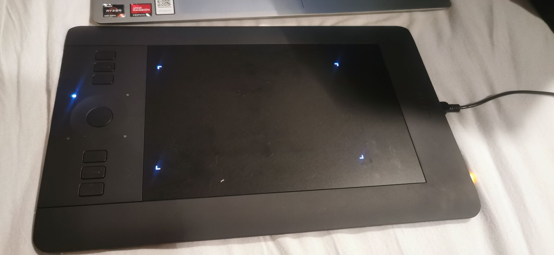 Tablete grafice wacom cintiq 13hd cretive/intuos pro