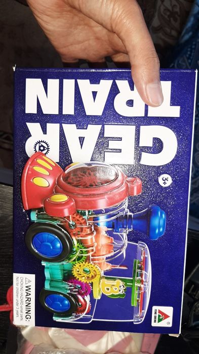 Срочно продам игрушку паровоз музыкальный новый