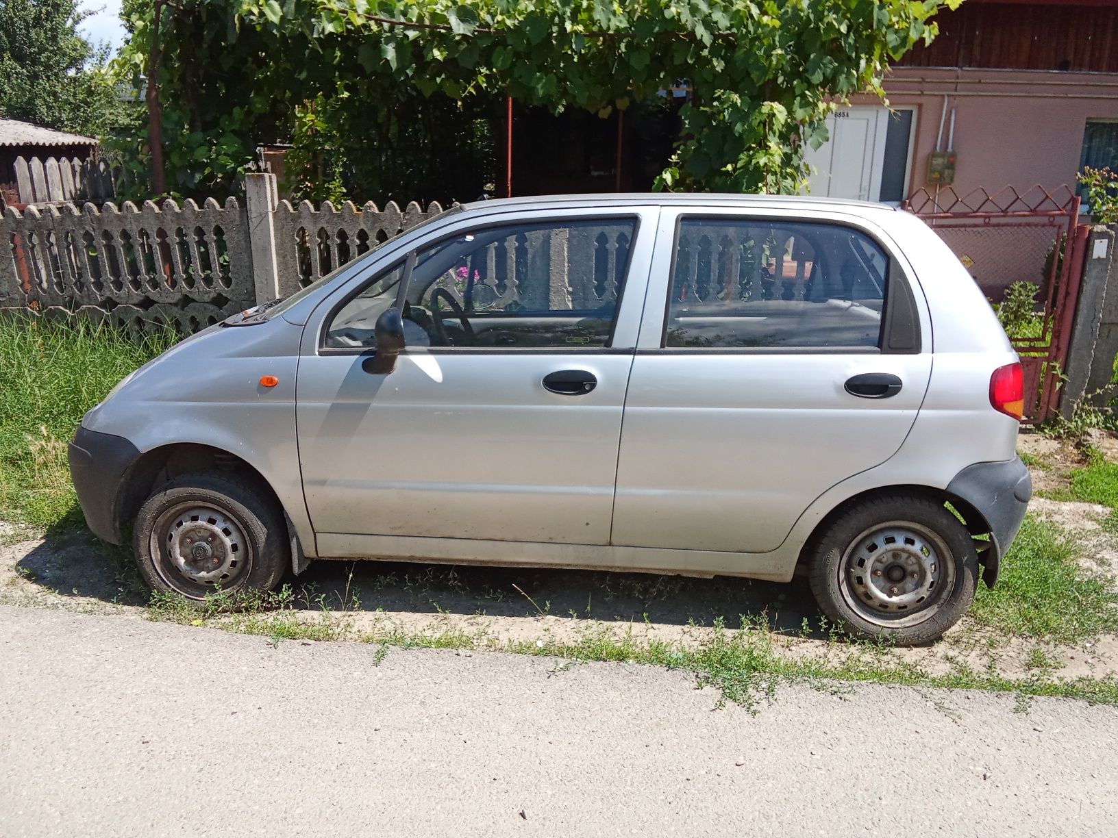 VândDaewoo Matiz pentru piese sau programul rabla