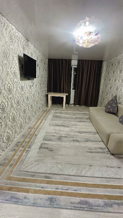 Продам квартиру!Арбат Шымкент Плаза!2 /х комнат!