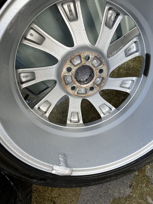 Jante/cauciucuri iarna volvo R18 245/40 R18