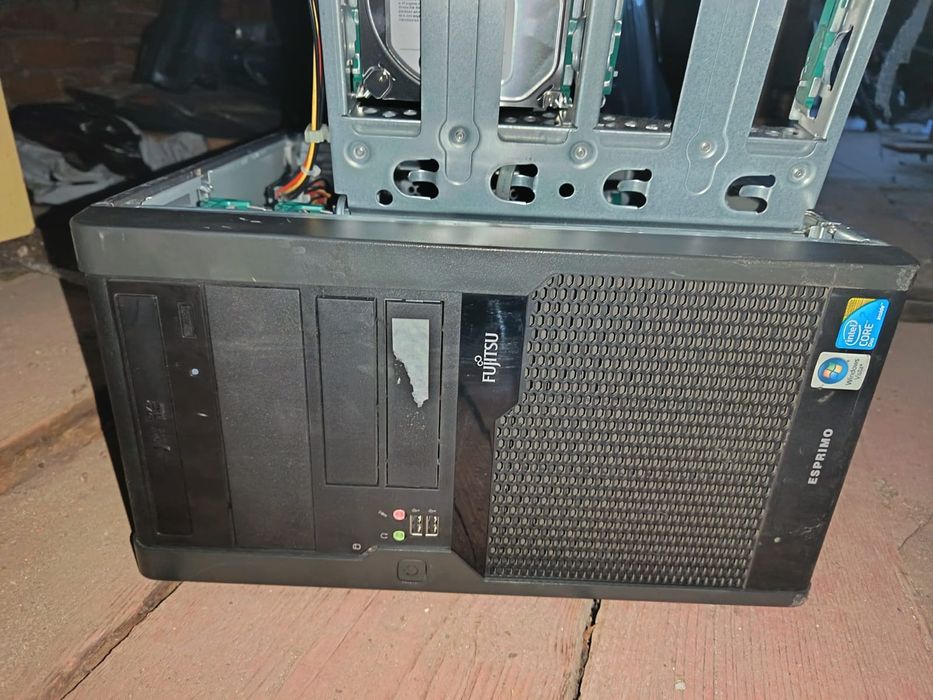 Se vjnde 4 pc perfect functionale