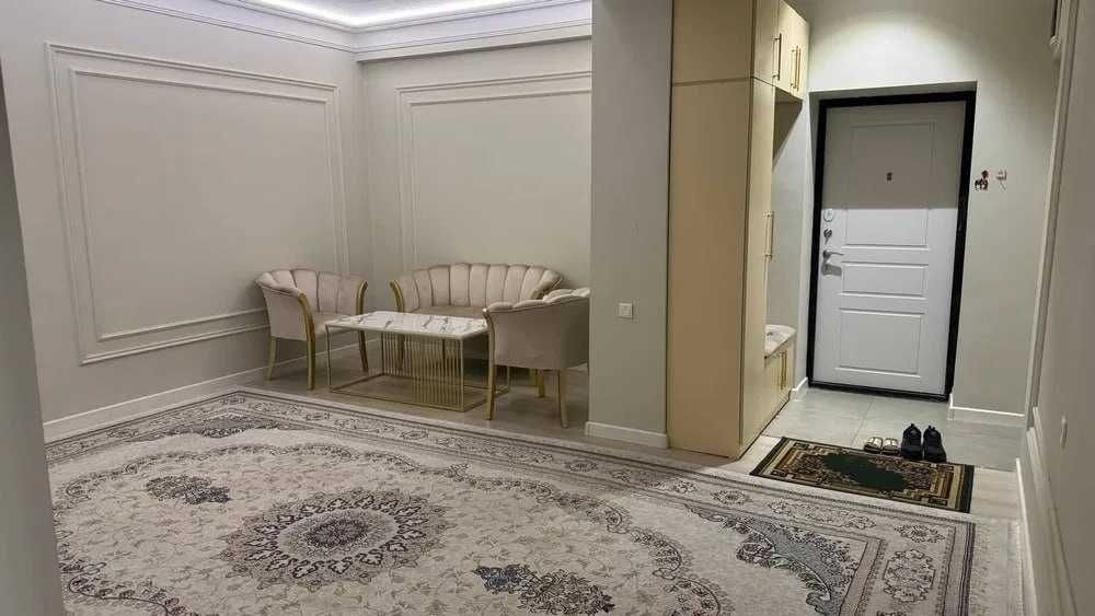 Срочно сдается 3-х ком квартира рядом с метро Минор В Ц5 887*