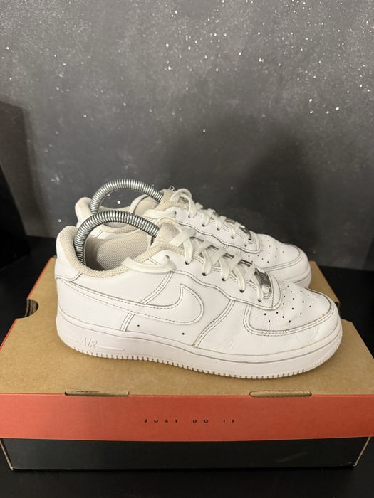 Nike Air Force 1 07’ Triple White