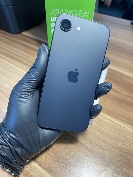 iPhone 16e / 128 GB / Garanție 24 luni / Nou Desigilat