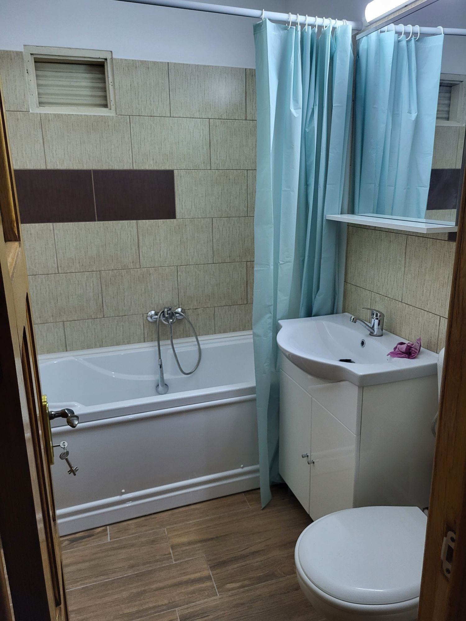 Apartament 2 camere de inchiriat