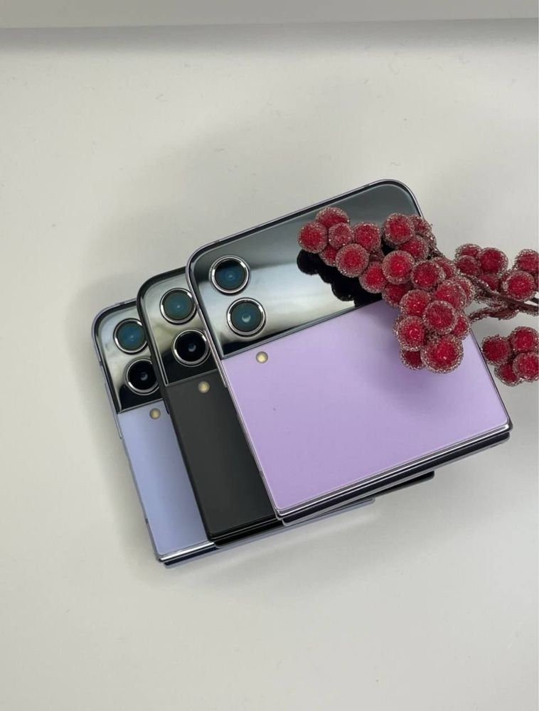 Samsung Z flip 4 8/256Gb snapdragon gen 1
