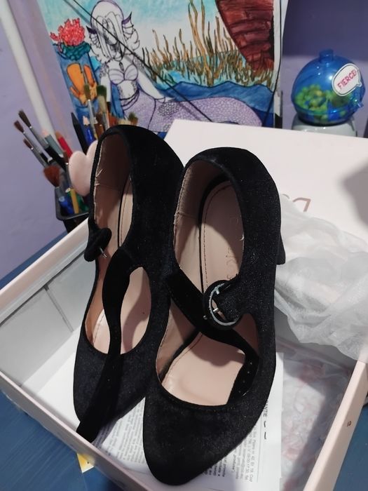 Pantofii catifea dama