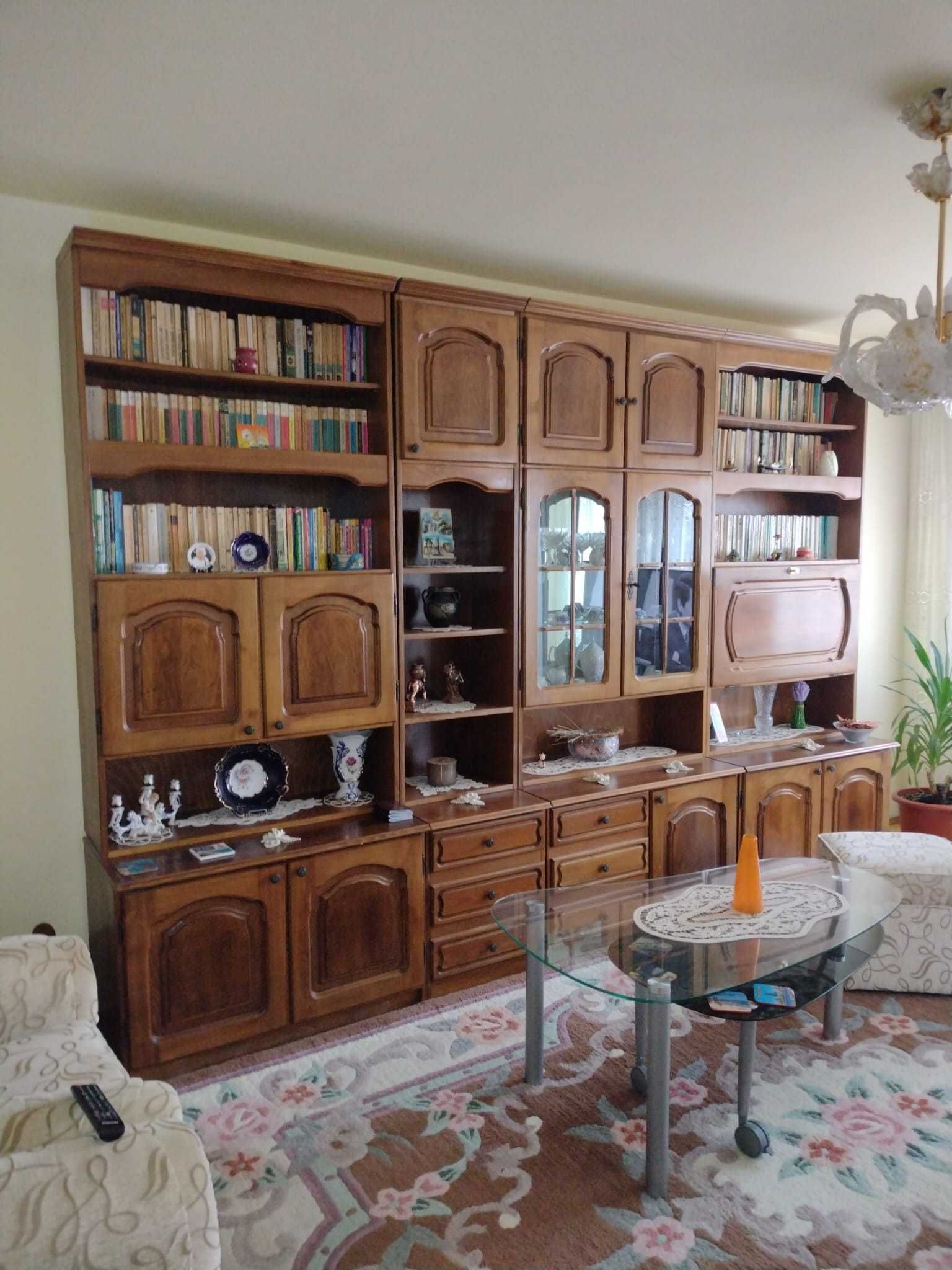 Biblioteca Pintea lemn masiv stare foarte buna