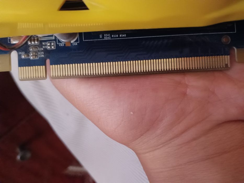 Videokarta kompyuterlar uchun...