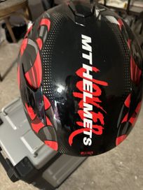 Каска MT helmet
