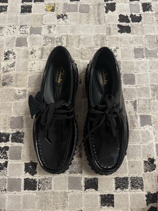 Обувки Clarks Signature, Естетвена кожа