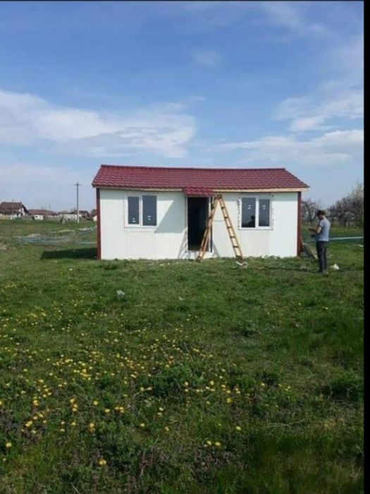 Vand casute modulare 6.4*8.4 m pe structura metalică