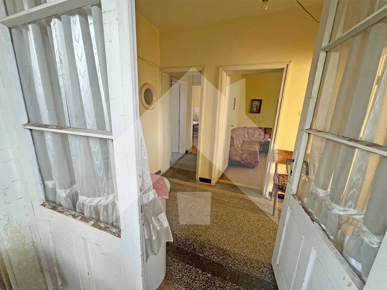 Продава се Етаж от къща в Нови пазар - 110 кв.м за 510 €/кв.м - Снимка #4