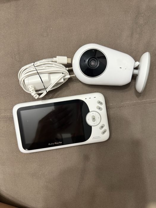 Видеоняня камера с экраном