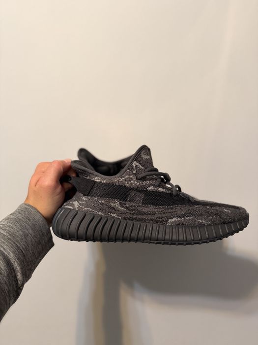Yeezy Boost 350 V2 “MX Dark Salt” 43 1/3