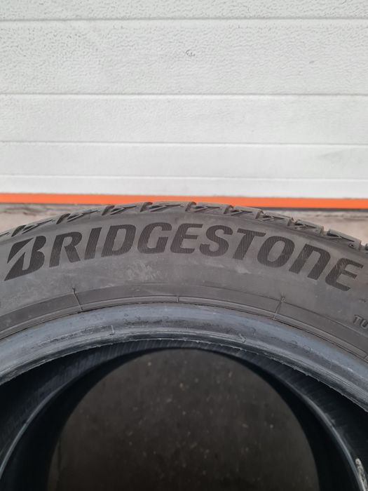 Летни гуми 2 броя BRIDGESTONE Turanza T005 245 45 R17 дот 1020