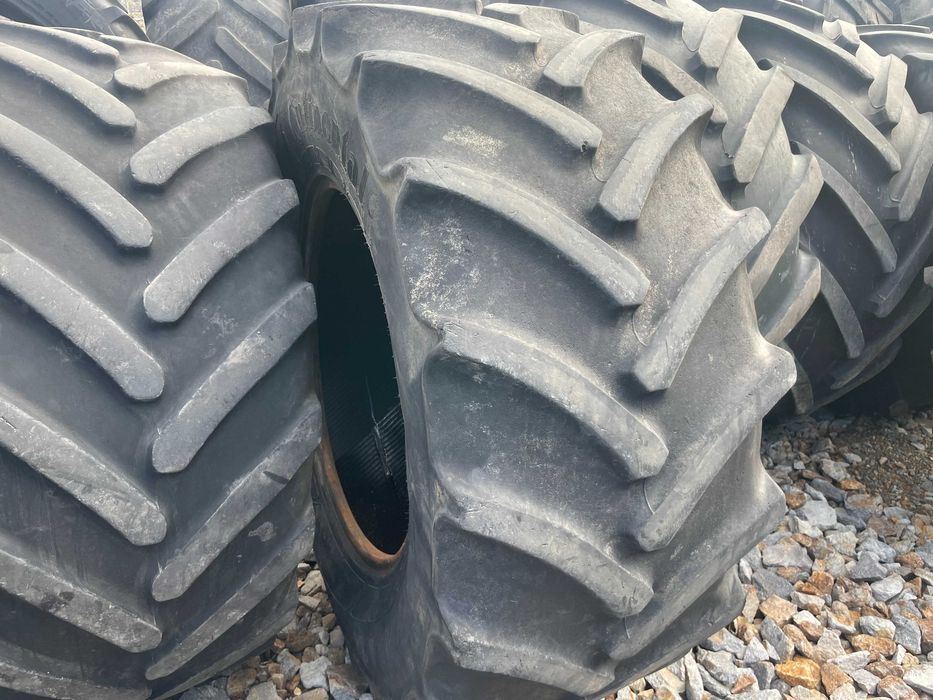 CONTINENTAL 540/65r28 anvelope radial tubeless tractor fata john deere
