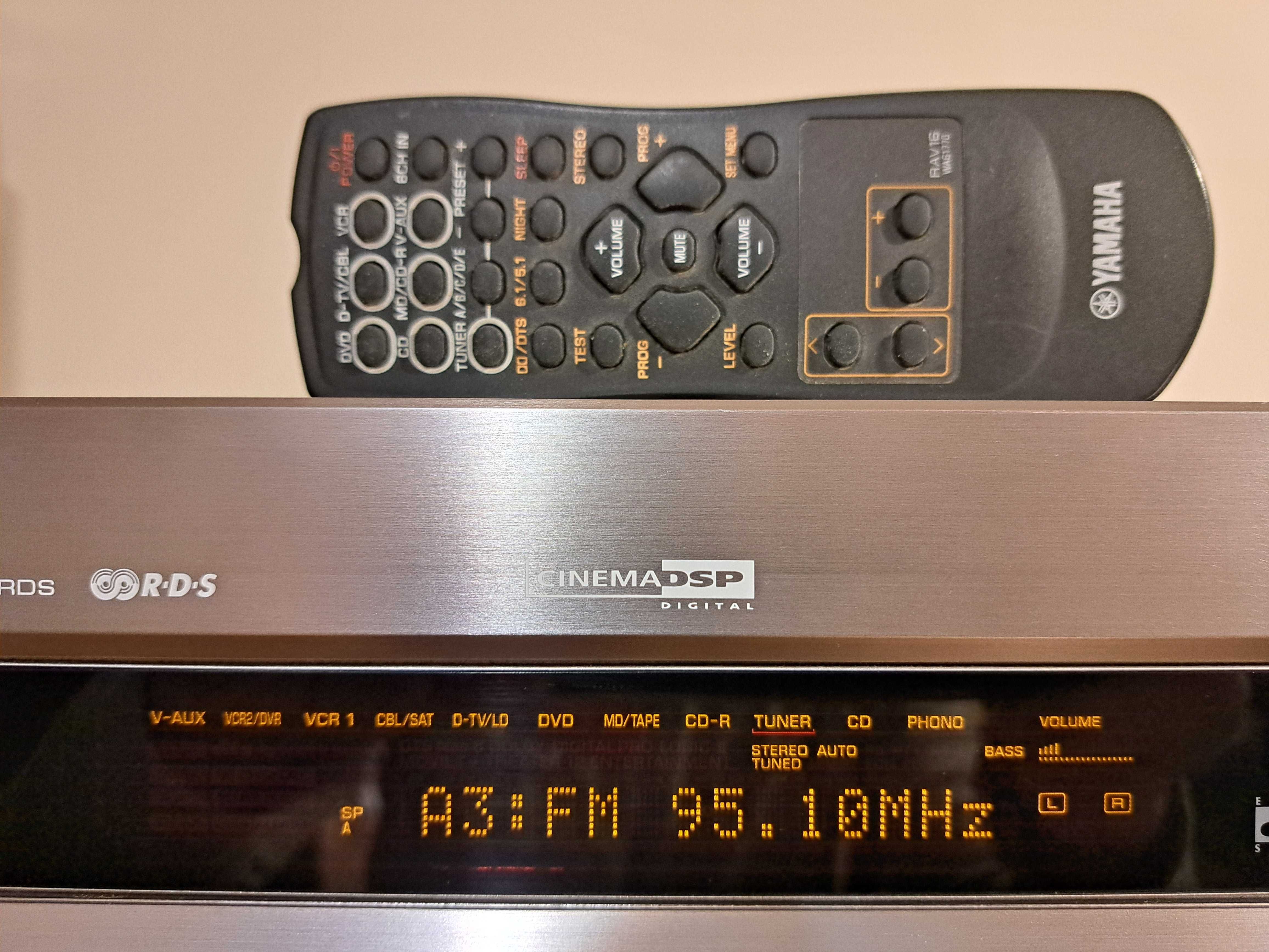 Receiver gama inalta Yamaha RX-V1300