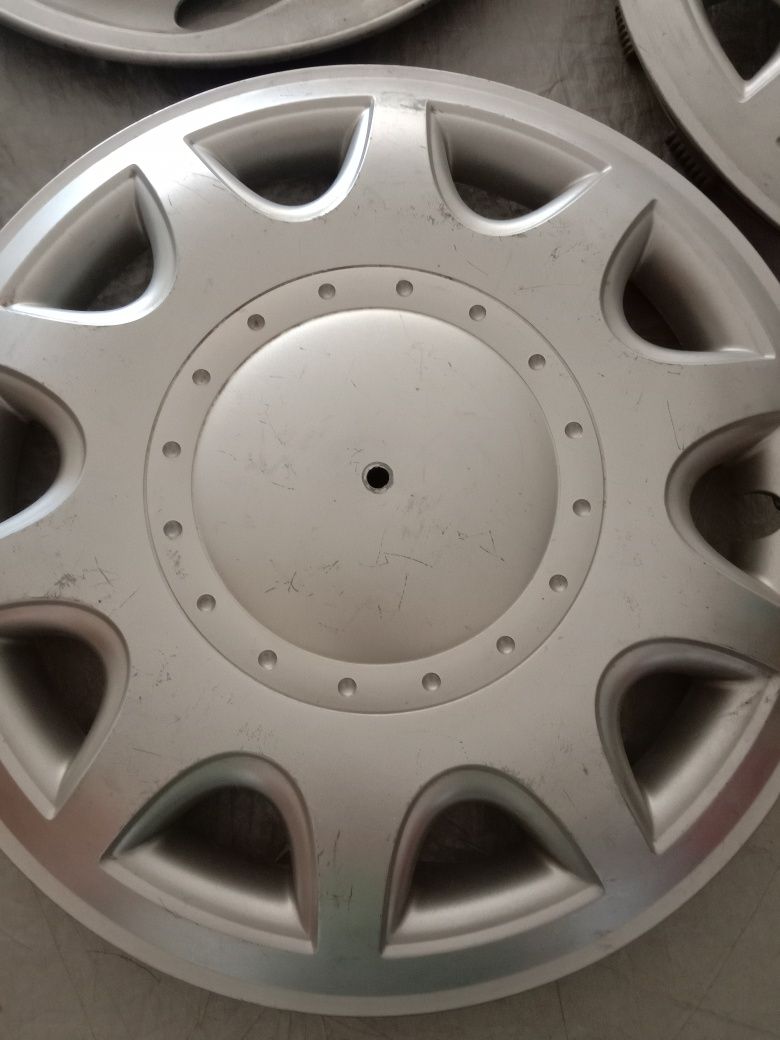 Колпаки автомобильные на R14