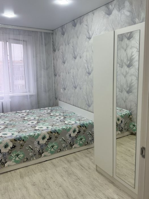 Сдам 2х комн квартиру. Район Достыка. Ремонт свежий, мебель новая.