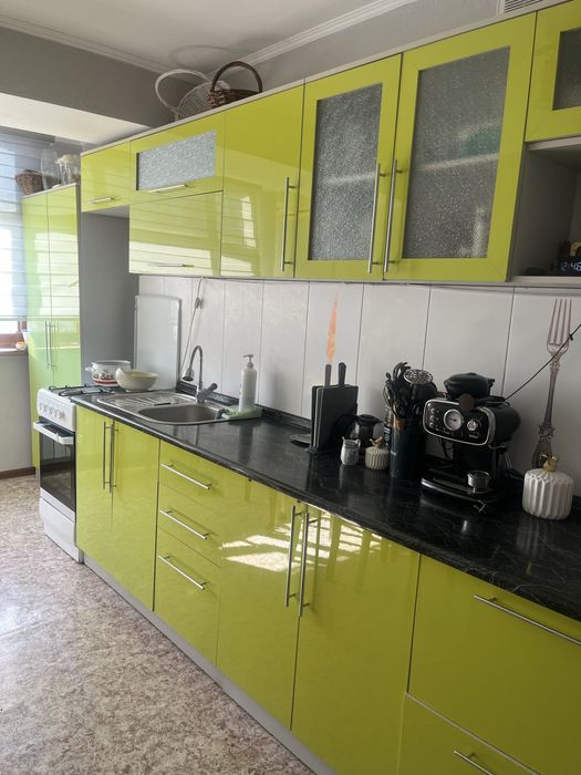 Кухонный гарнитур б/у