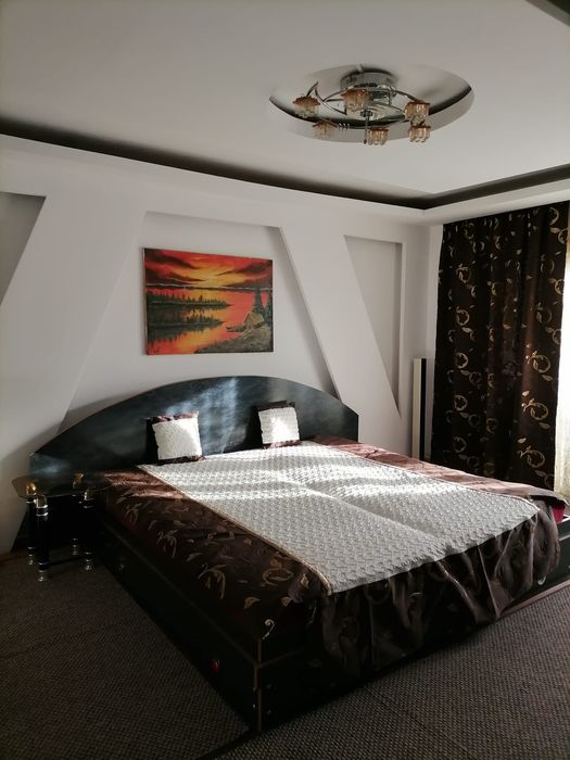 Inchiriez apartament în regim hotelier